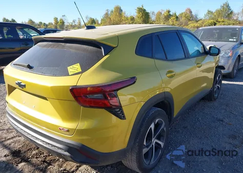 2024 Chevrolet Trax Fwd 1Rs z USA, uszkodzony, nr VIN KL77LGE26RC121939